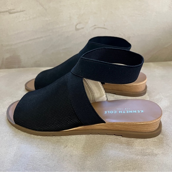 Kenneth Cole New York Jules Elastic Ankle
Strap Sandal - Picture 4 of 9